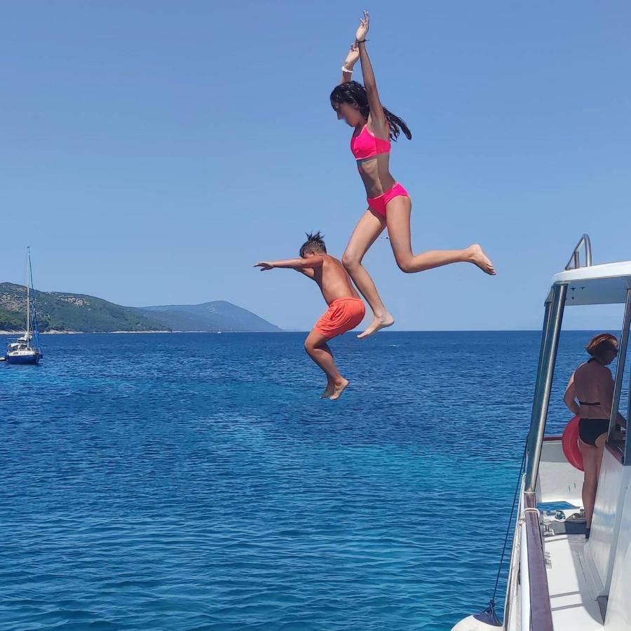 Pansion Antunovic Hotel Trpanj Eksteriør billede